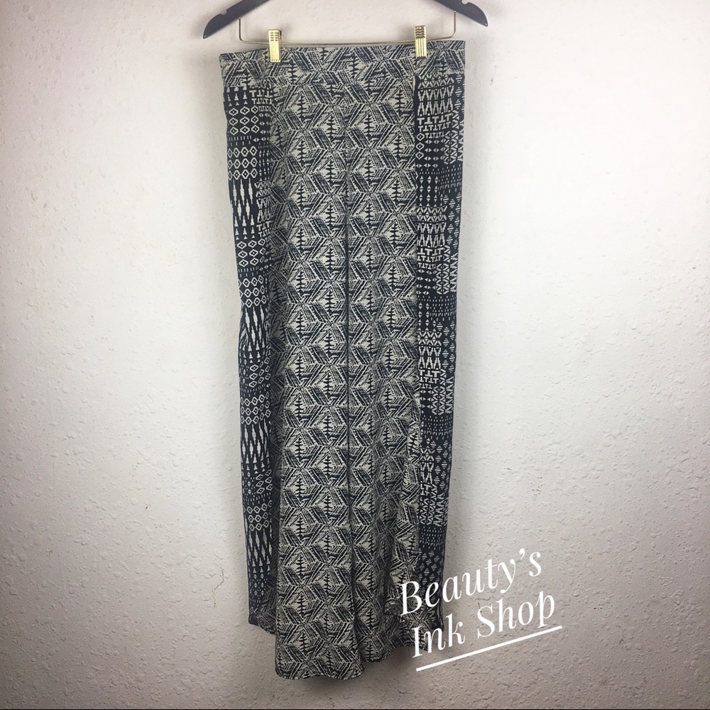 Black and White Flair Pants
